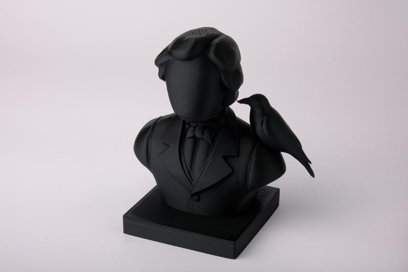 The Raven and the Poet – Edgar Allan Poe Bust