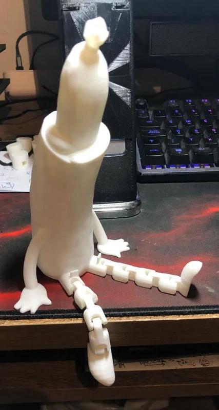 Articulated Czech Hotdog / Párek v rohlíku   