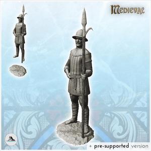 Medieval warrior in plain armor with spear (32) - Medieval RPG D&D Gothic Feudal Old Archaic Saga 28mm 15mm
