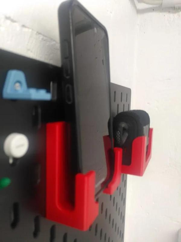 Fairphone 3 Holder SKADIS   