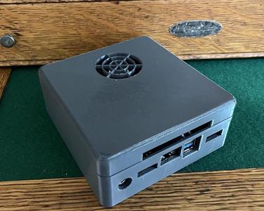 Intel NUC Gen7 Chassis/Case