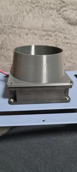 Luftstromverjüngung für einen 80mm-Ventilator   