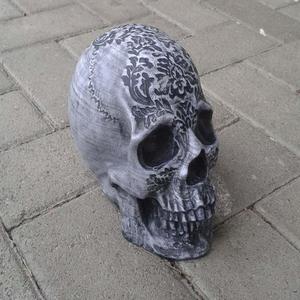skull money box