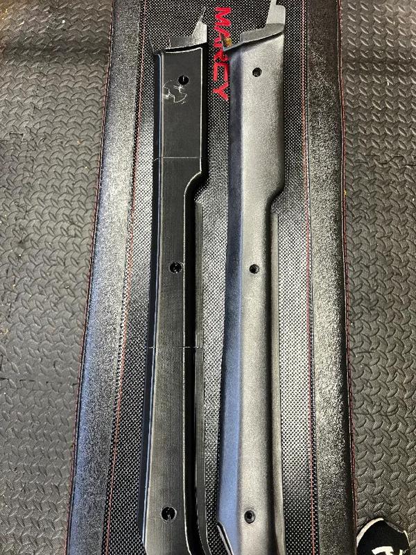 1979-1980 SA22C Rx-7 A-Pillar trim 8871-68-171   