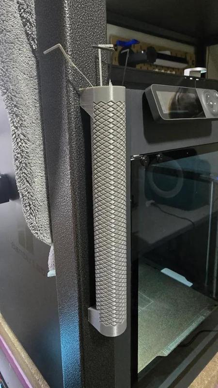 Magnetic Purge Line Holder   