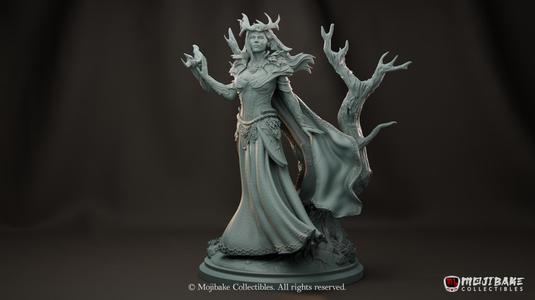 Nyala Virven, Elf Queen of the Forest Diorama (Pre-supported)