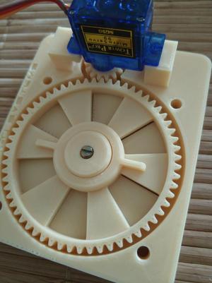 Servo fan cool door 60*60  