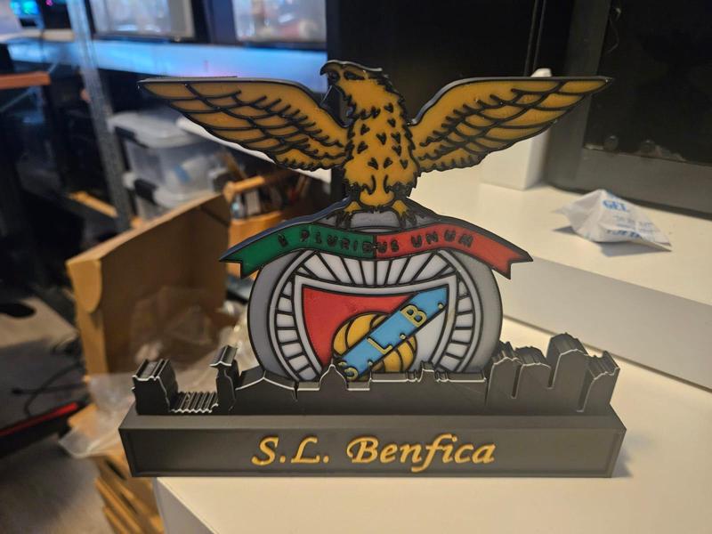 S.L. Benfica With Skyline 