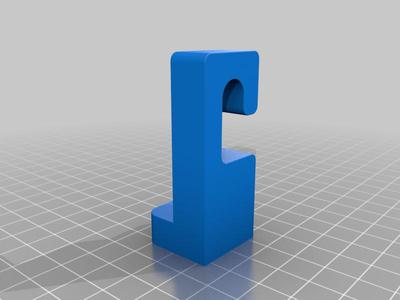 Ceiling fishing rod hanger