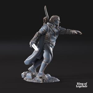 Madir, Captain of Rangers | Grey Castle | Ring of Legends