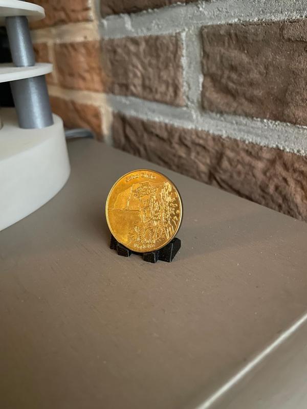 Coin Display Stand