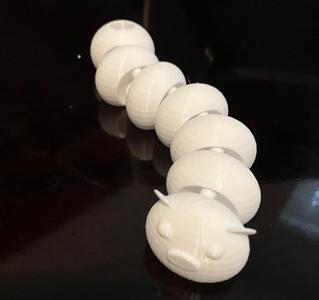 Articulated bear keychain