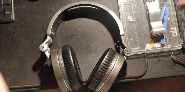 Focal headphones