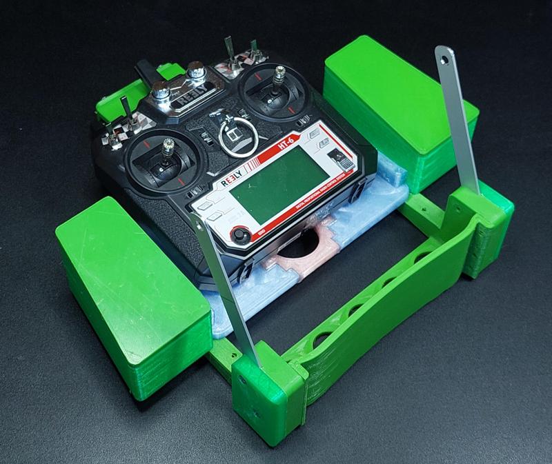 Console for handheld RC transmitters