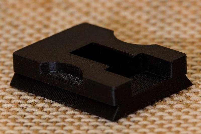 Flash quick release mount