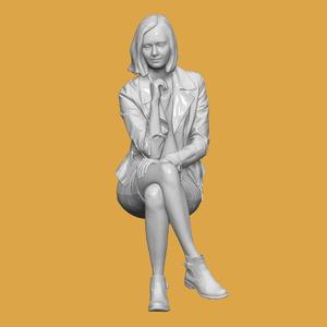 WOMAN SITTING FOR DIORAMA
