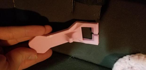 car seat buckle release