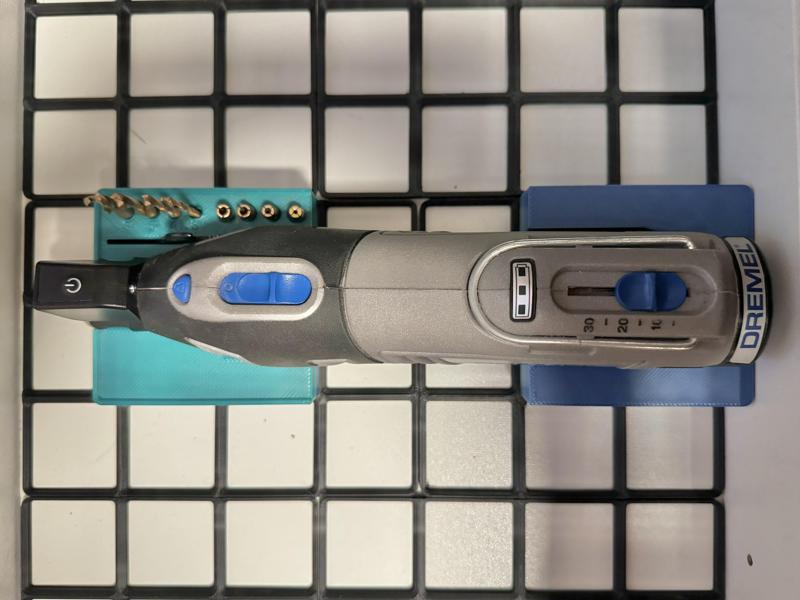 Gridfinity - Dremel 8220 Holder
