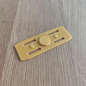 Hot wheels track connector