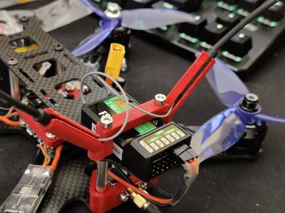 FS-IA6B quadcopter receiver mount