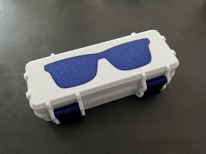 Brillenetui / eyeglasses case (mit AirTag-Halter)