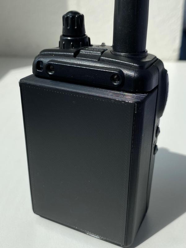 Battery case for Kenwood TH-F7