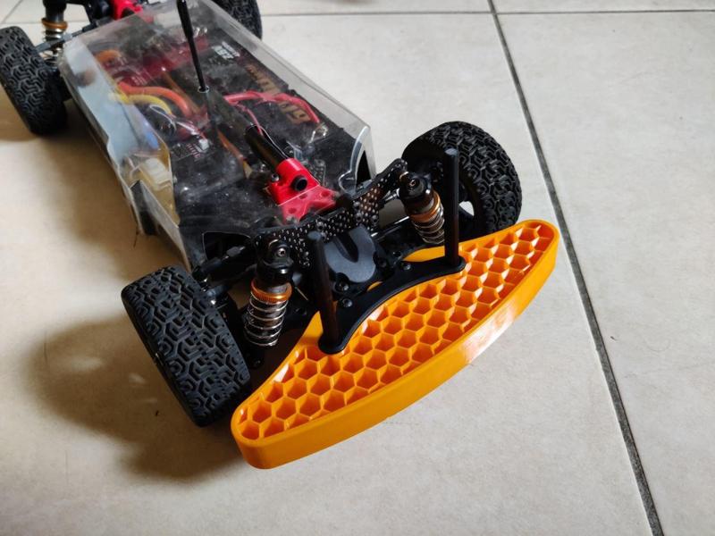 Indestructible front bumper for Carten T410