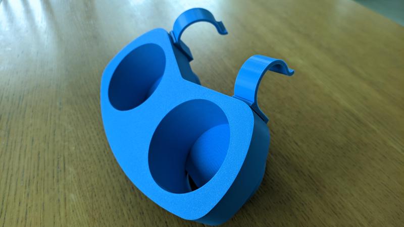 Beverage holder for metal frame garden pool - basic version