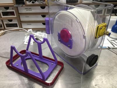 Drybox for BQ spool with desiccantbox