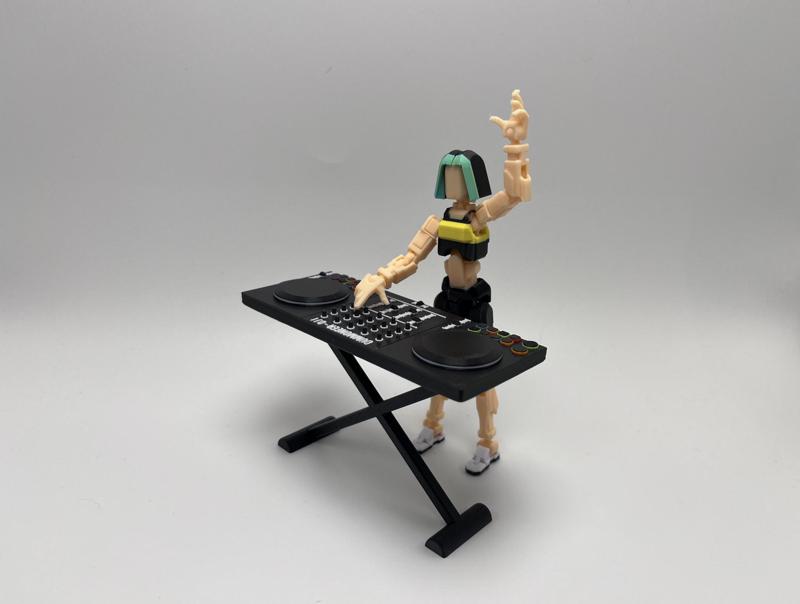 DUMMY13 GTCC, Miss Monique V1.2