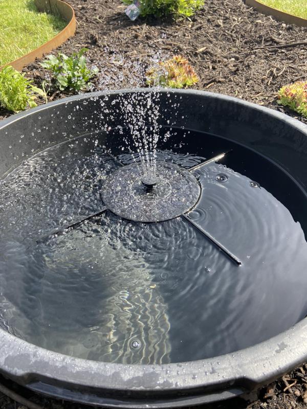 Solar fountain