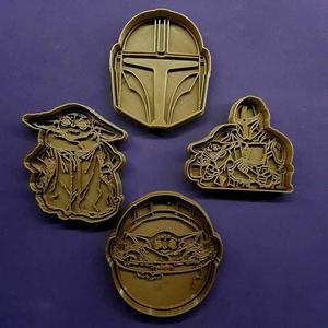 The Mandalorian and Baby Yoda Cookie Cutter