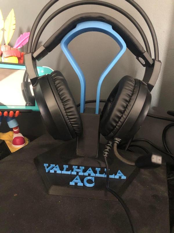 helmet stand valhalla ac