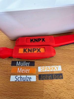 Customizable label for "Knipextend" Pliers by Knipex