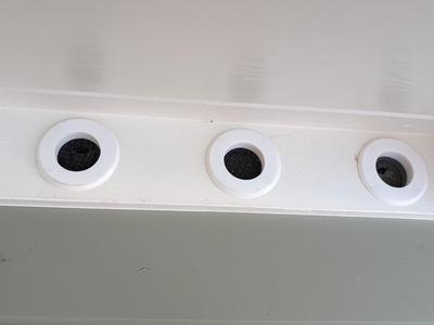 Attic vent screen insert with replaceable mesh