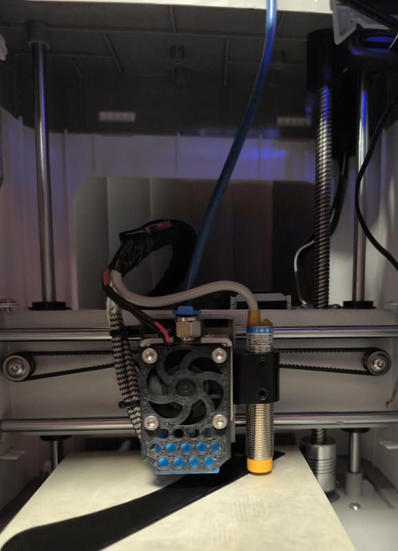 Weedo Tina2 fancover