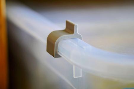 Zavírátko na KIS T-Box (Hornbach)