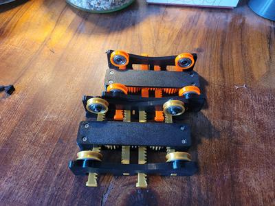 Testudor Adjustable Spool Holder - tightly stackable - for MMU