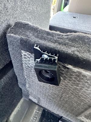 Seat Alhambra Trunk Floor Clamps