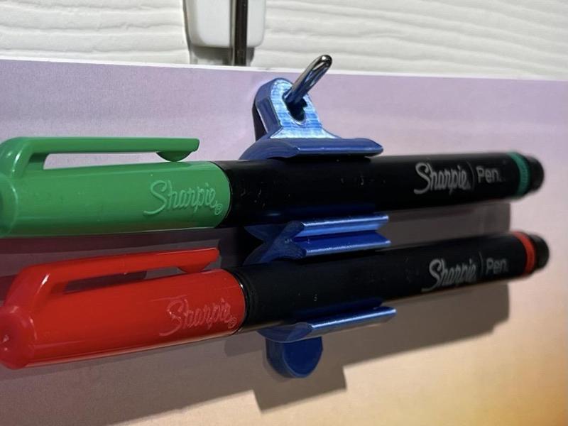 Hanging Dual Pen Holder