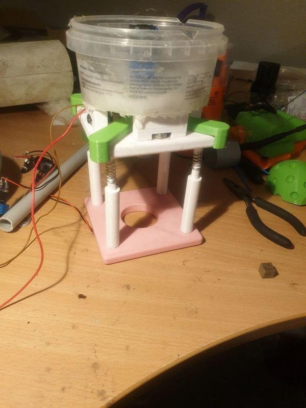 Vibration tumbler - Vibratory tumbler machine frame(needs non-printed parts)