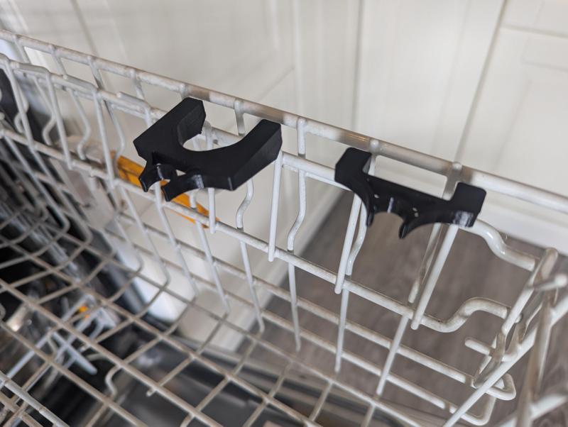 Wine glass holder for a Miele dishwasher