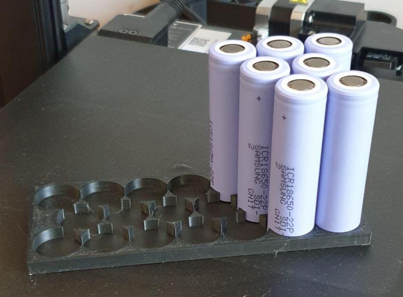 18650 Welding Assist