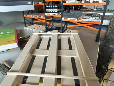 Pallets with holder for mini warehouse