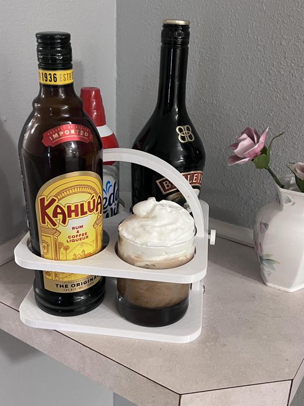 Adjustable ergonomic drink (coffee)  cup carrier