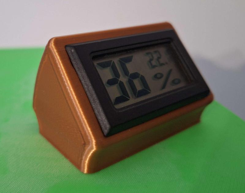 Case / stand for china thermometer