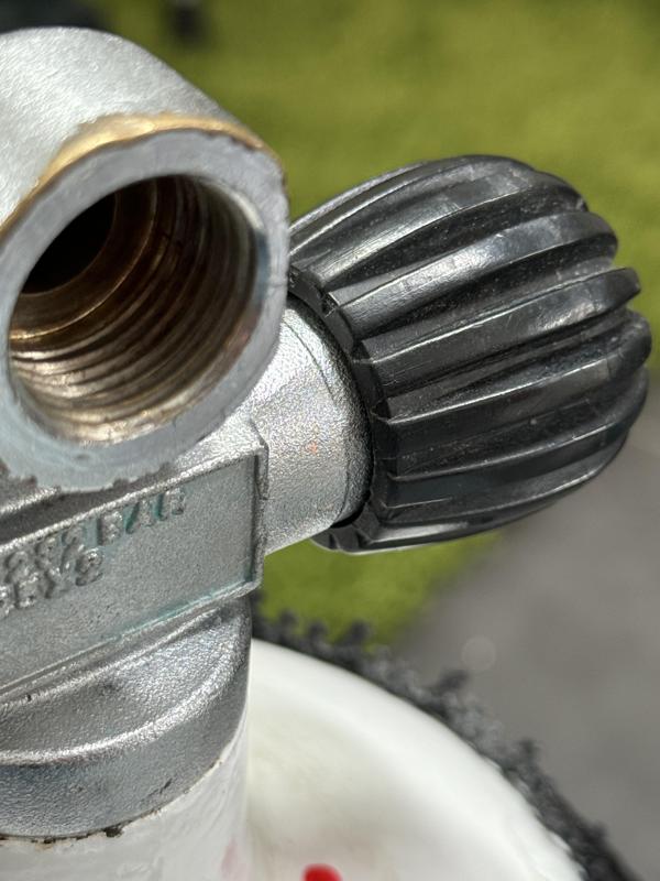 Scuba tank valve protector