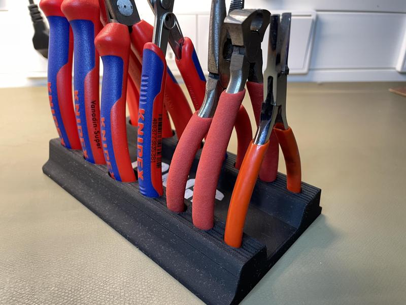 Tongs Holder