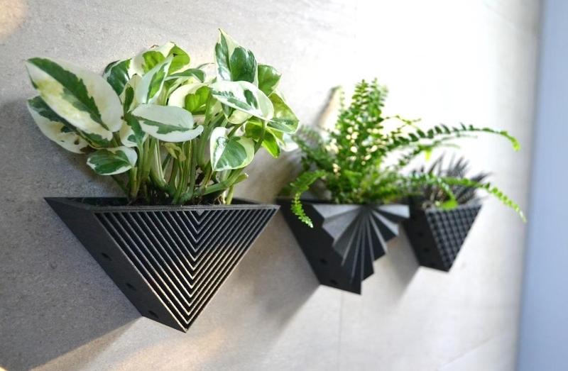 Modern Triangle Set of 3 Wall Planter + EDITABLES