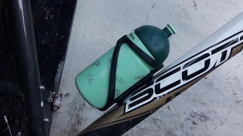 Cycle bottle cage 0.5l